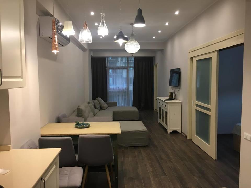 Apartament Luka Батуми Екстериор снимка